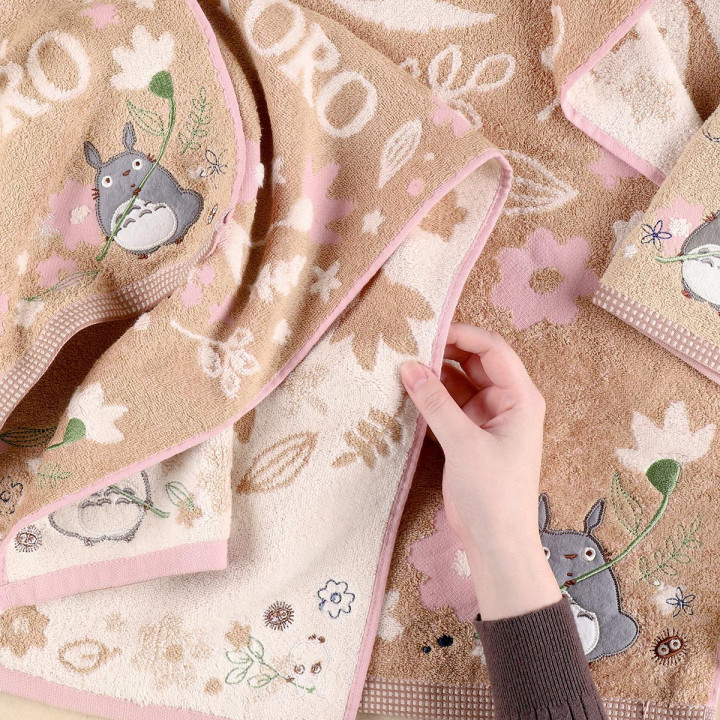 Towel Antique Leaf 60x120 cm - My Neighbor Totoro