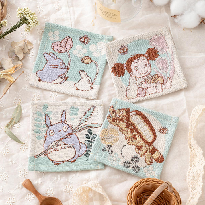 Set of 4 embroidered coasters Botanical Season - My Neighbor Totoro