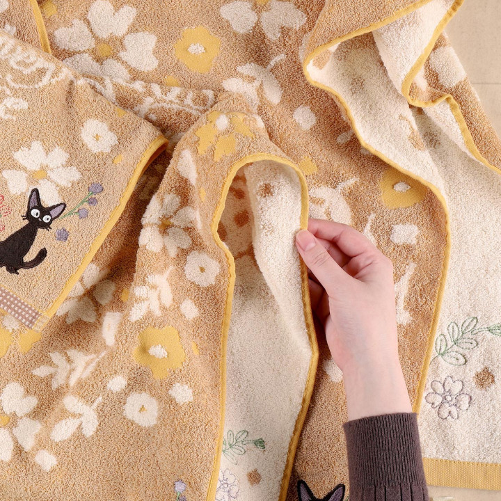 Mini Towel Sepia Flower 34x36 cm - Kiki's Delivery Service