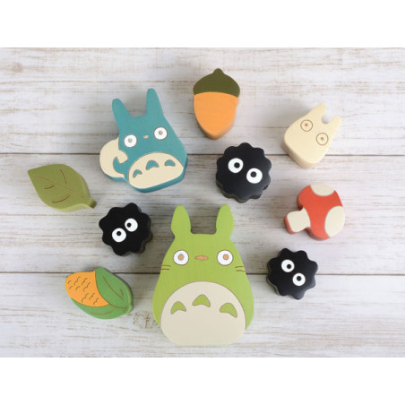 Figurines en bois Totoro et Noiraudes - Mon Voisin Totoro