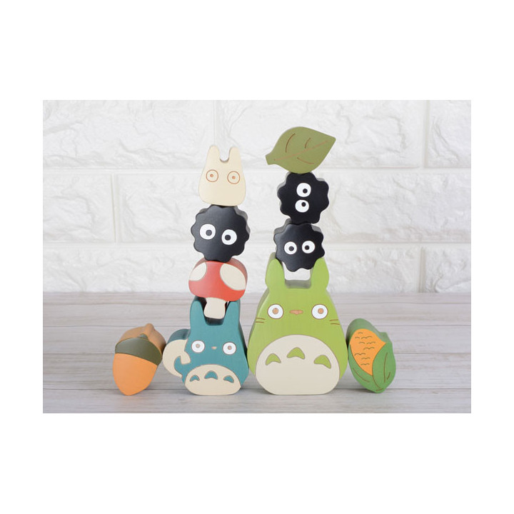 Figurines en bois Totoro et Noiraudes - Mon Voisin Totoro