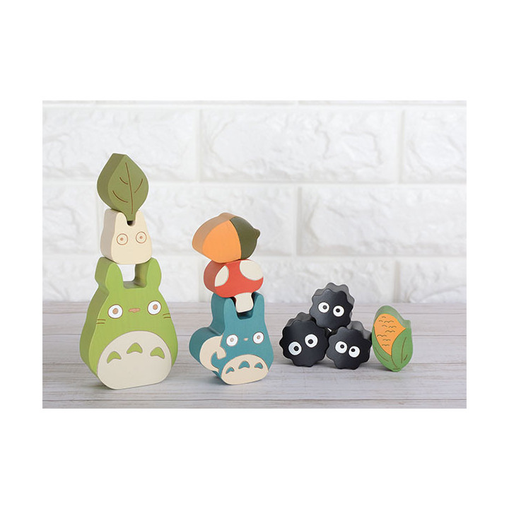 Figurines en bois Totoro et Noiraudes - Mon Voisin Totoro