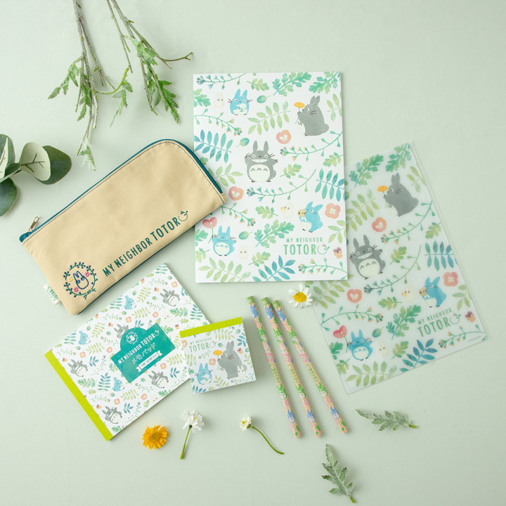 Carnet de croquis Feuilles colorées - Mon voisin Totoro