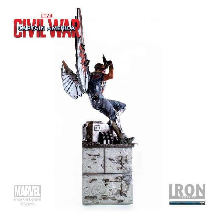 THE FALCON 1/4 STATUE - CACW - IRON STUDIOS