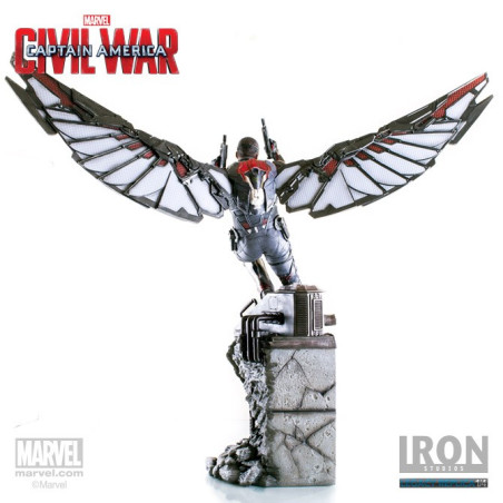 THE FALCON 1/4 STATUE - CACW - IRON STUDIOS