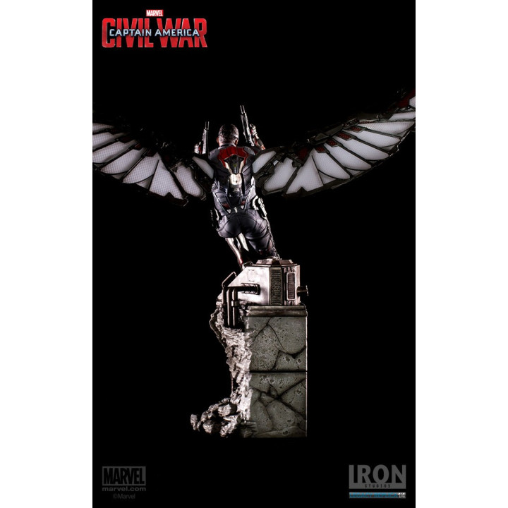 THE FALCON 1/4 STATUE - CACW - IRON STUDIOS