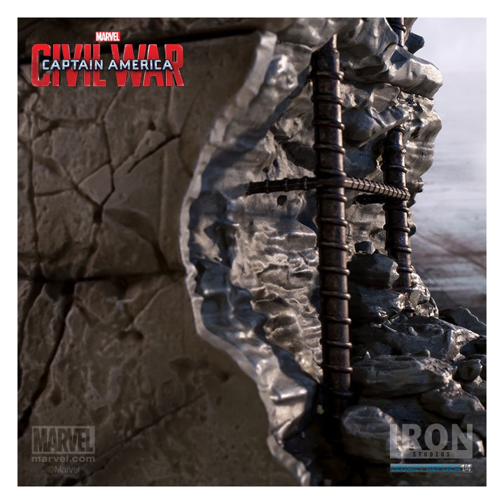 THE FALCON 1/4 STATUE - CACW - IRON STUDIOS