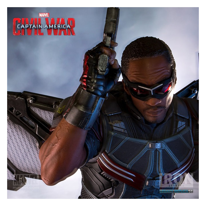 THE FALCON 1/4 STATUE - CACW - IRON STUDIOS