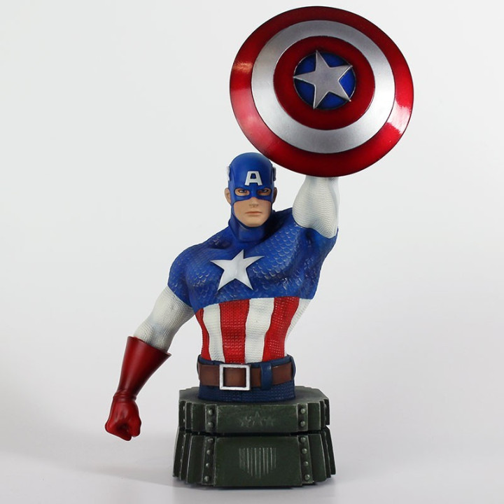 CAPTAIN AMERICA BUSTE