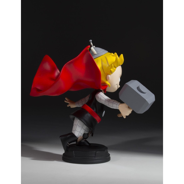 THOR ANIMATED STATUE
