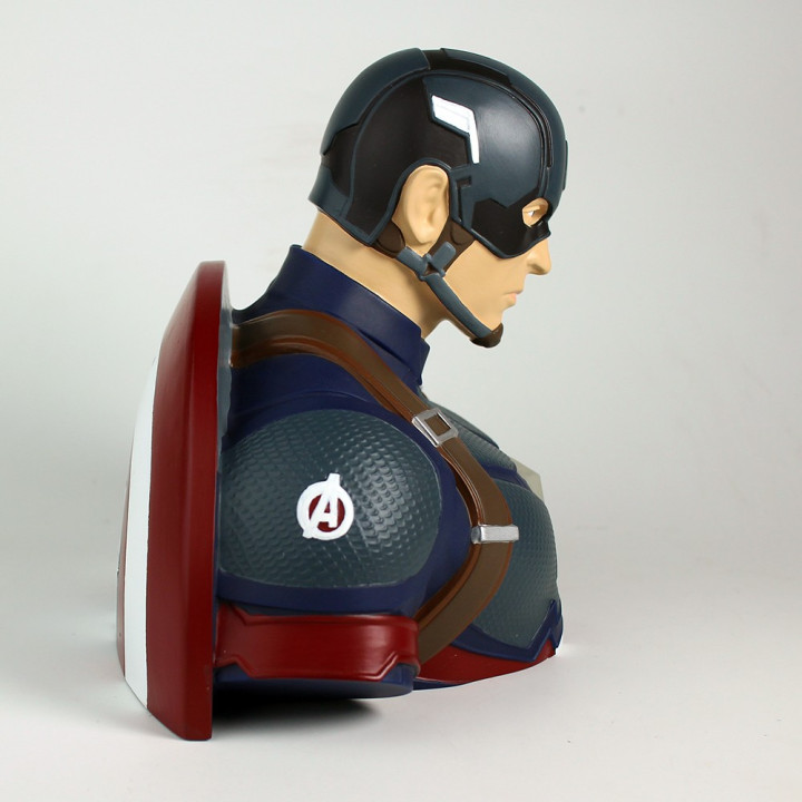 CAPTAIN AMERICA DELUXE BUST BANK - AVENGERS ENDGAME