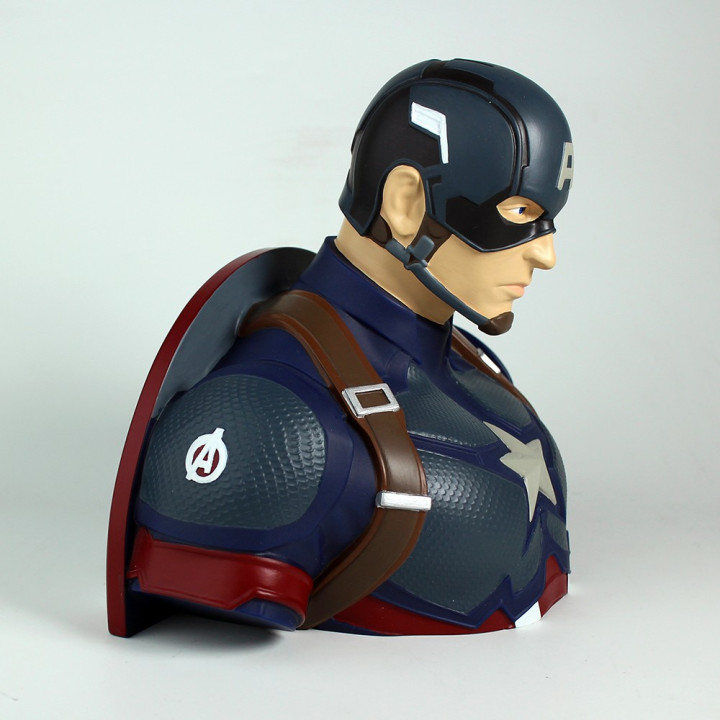 CAPTAIN AMERICA DELUXE BUST BANK - AVENGERS ENDGAME