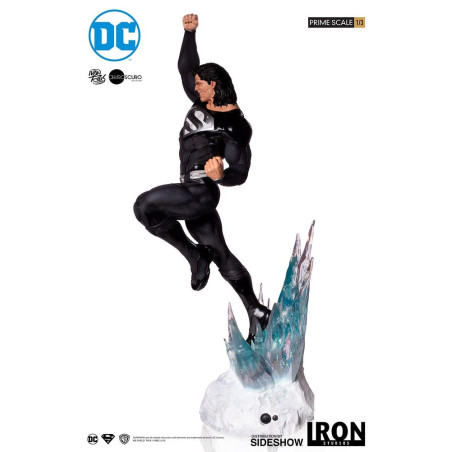 SUPERMAN (BLACK SUIT) PRIME SCALE 1/3 DC COMICS BY IVAN REIS