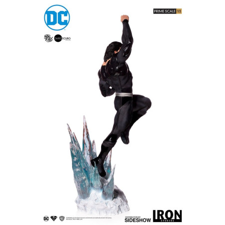 SUPERMAN (BLACK SUIT) PRIME SCALE 1/3 DC COMICS BY IVAN REIS