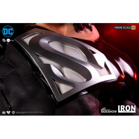 SUPERMAN (BLACK SUIT) PRIME SCALE 1/3 DC COMICS BY IVAN REIS
