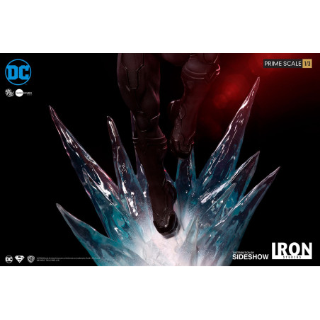 SUPERMAN (BLACK SUIT) PRIME SCALE 1/3 DC COMICS BY IVAN REIS
